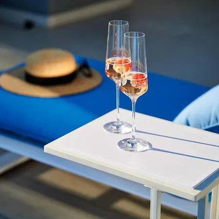 Luxury One In With Heated Pool * Split